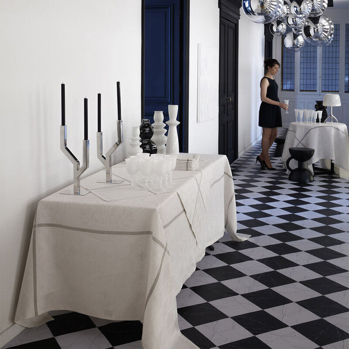 Armoiries Table Linen
