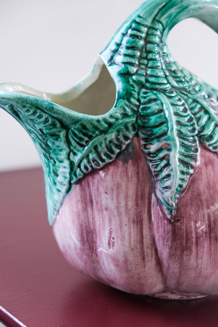 Aubergine pitcher