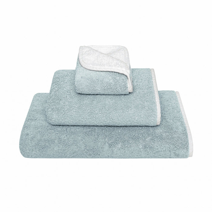 Bicolore Bath Towels