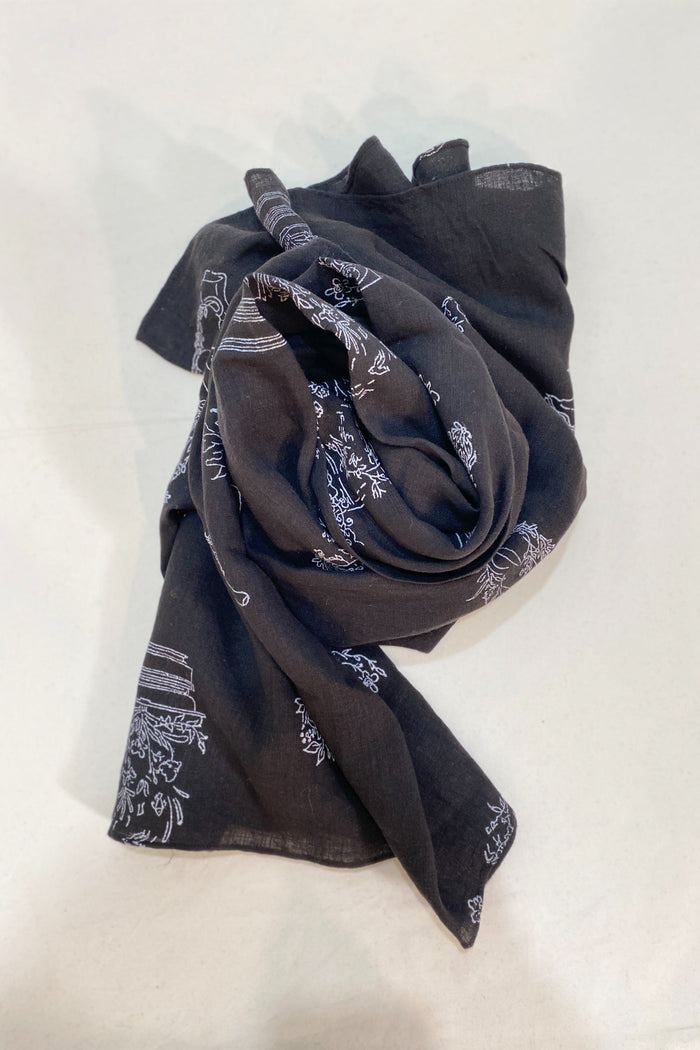 BLACK STOLE