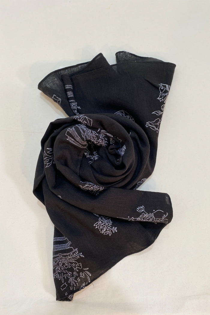 BLACK STOLE