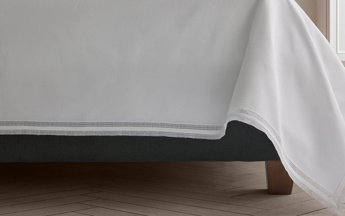 Cecily Lace Pique Coverlet