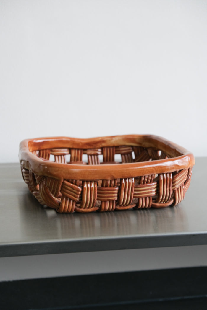 Ceramic basket