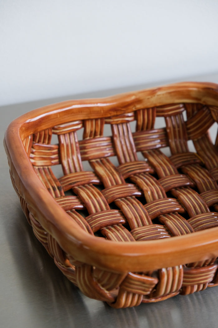 Ceramic basket