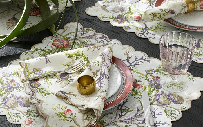 Del Tesoro Table Linens