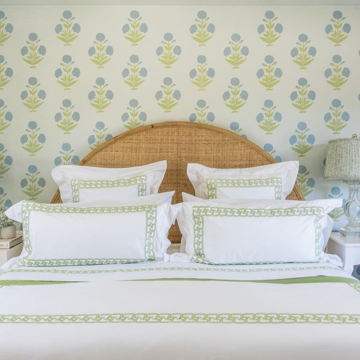 Double Chain Bed Linens
