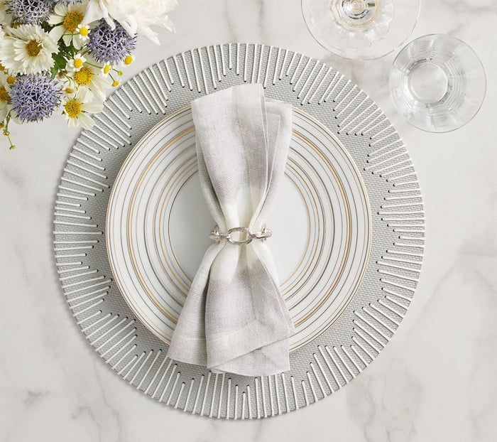 Dream Weaver Placemat in Gray & White