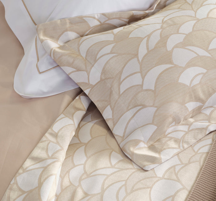 LouLou Bed Cover