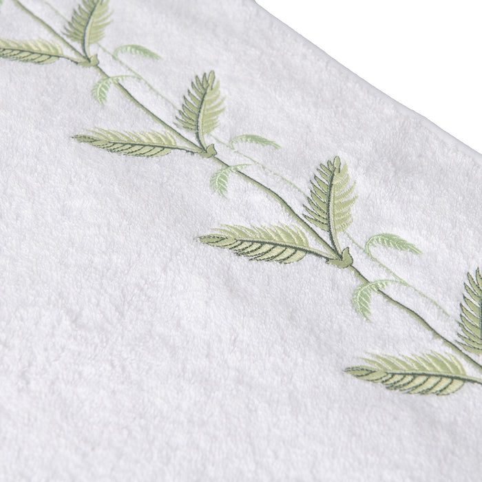 Plumes Bath Towels