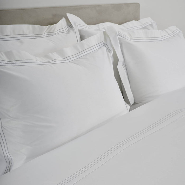 Quadra Bed Linens by Celso de Lemos