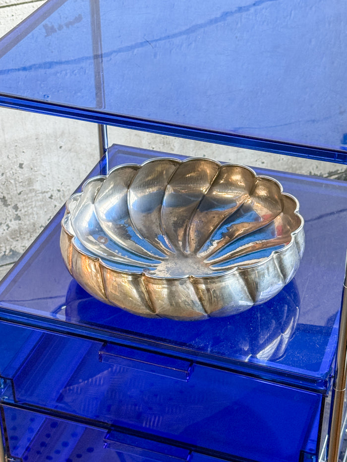 Scallop bowl