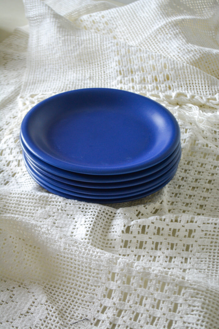 Set of six breakfast plates