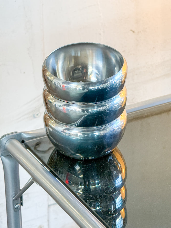 Stainless steel bowls