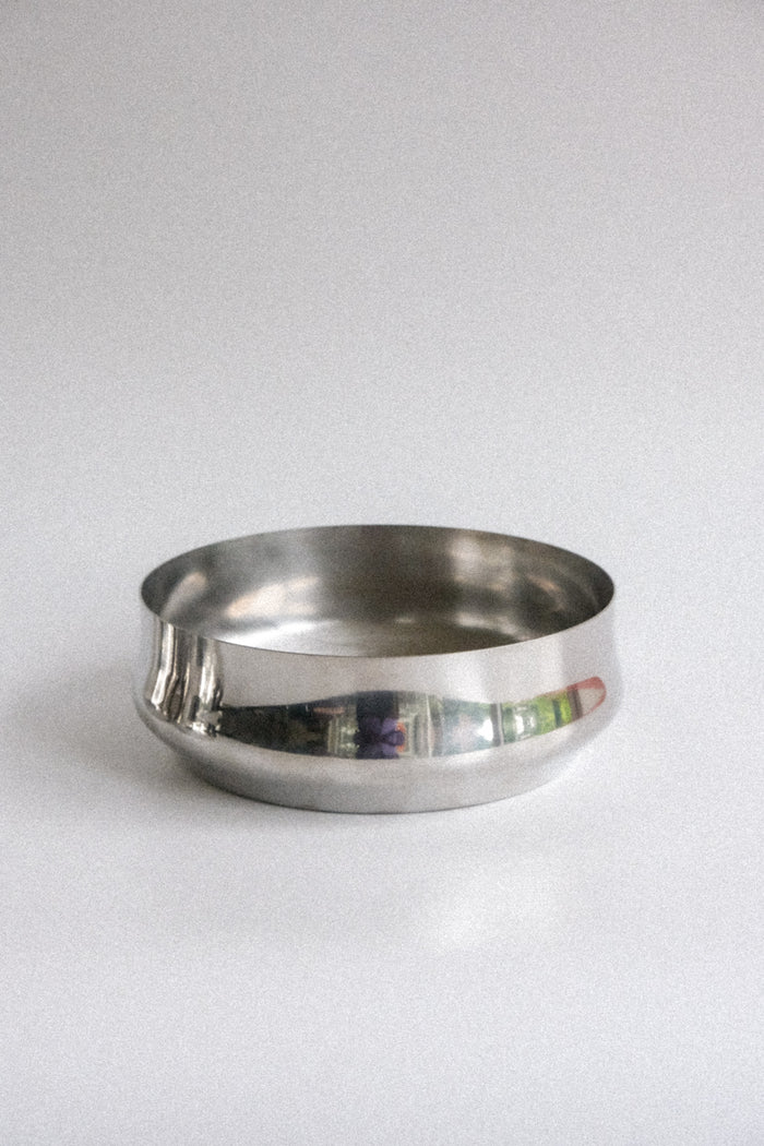 Stainless steel bowls