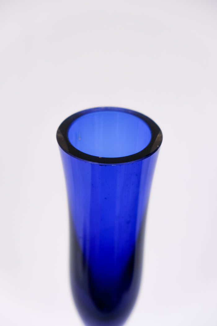 Tall swirly vase