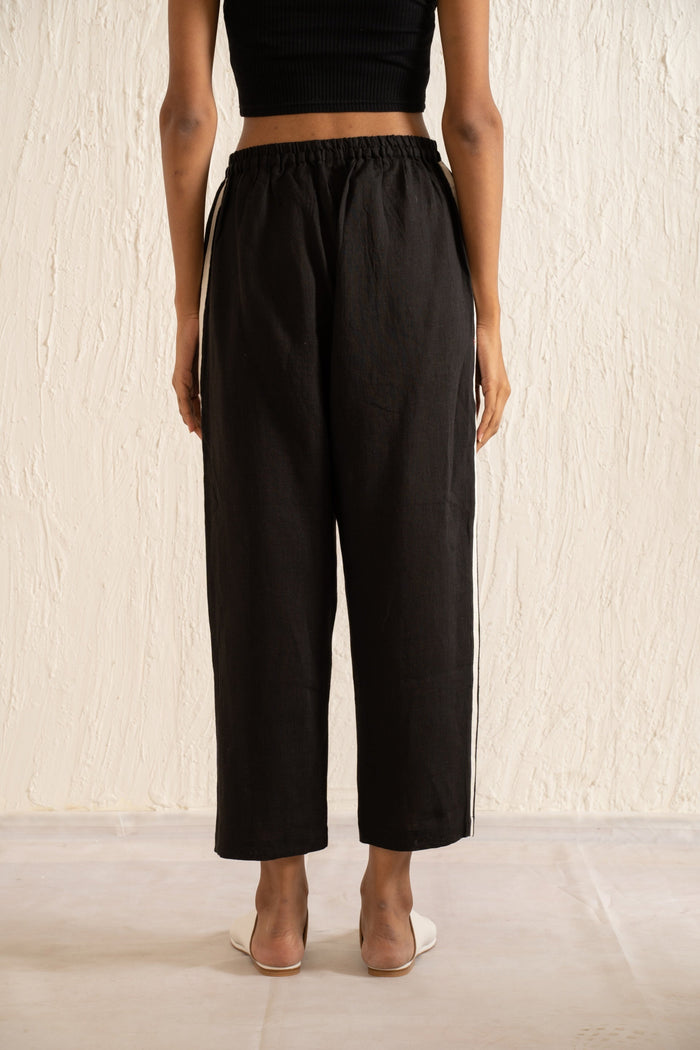 TROUSER