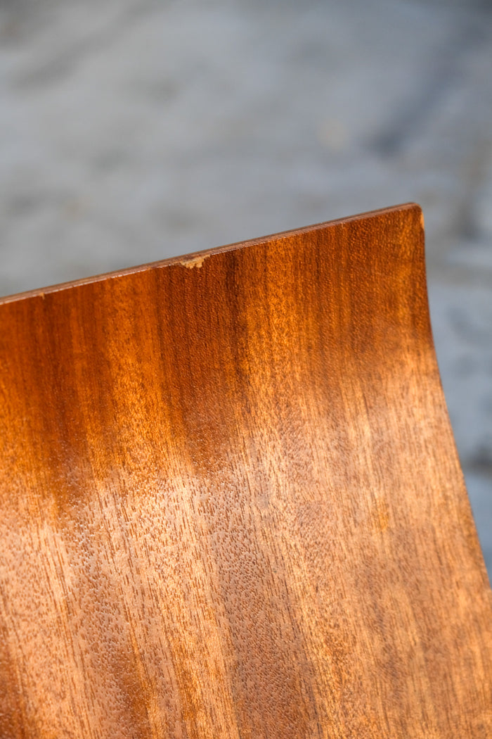 Umbra design magazine holder