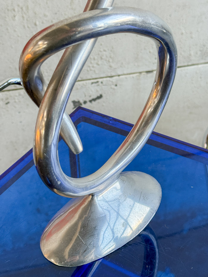 XL knotted candle holder