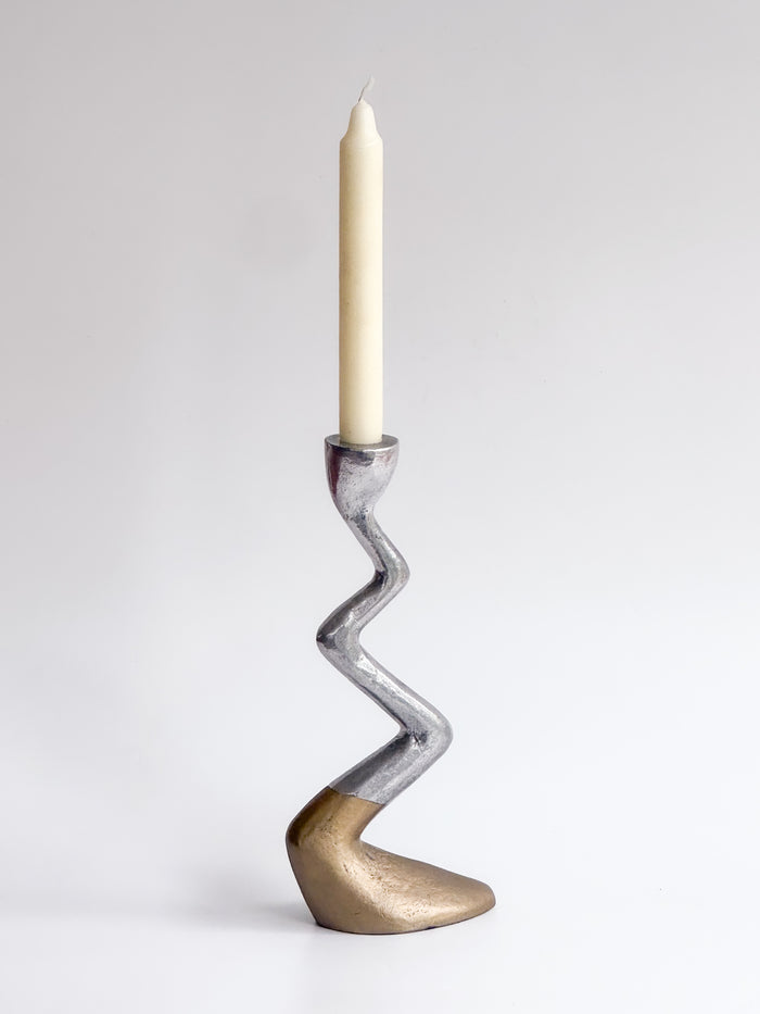 Zigzag candle holder